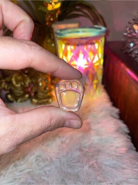 3/$25 Clear Quartz Cat Paw